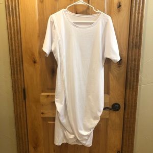 Bodcon dress with v split in front